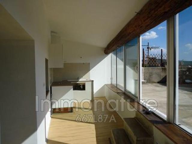Ganges 34190 Location appartement 2 pièces t2 au dernier étage terrasse