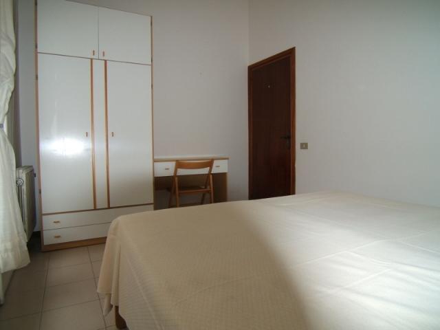 Gabicce Mare ZONA MARE AFFITTASI APPARTAMENTO COMPLETAMENTE ARREDATO