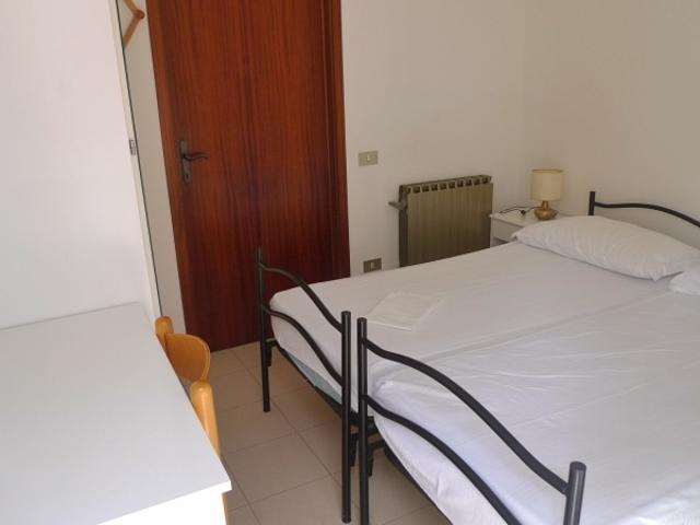 Gabicce Mare ZONA MARE AFFITTASI APPARTAMENTO COMPLETAMENTE ARREDATO