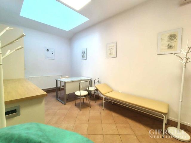 Gabinet lekarski 20 m² z klimatyzacją i windą