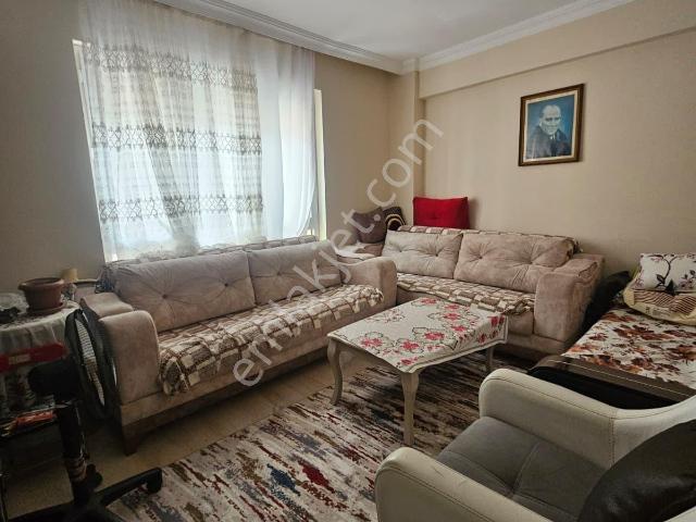 Gaffar Okkan Tramvay Durağı Yakını Fiyat Avantajlı Daire