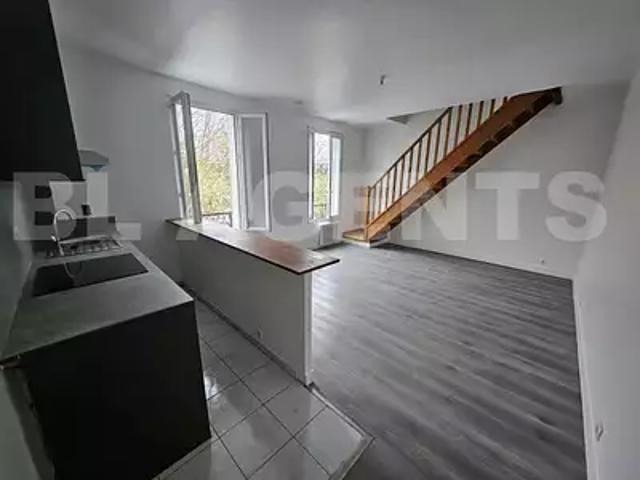 Gagny 93220 Achat / Vente appartement 5 pièces t5 au dernier étage