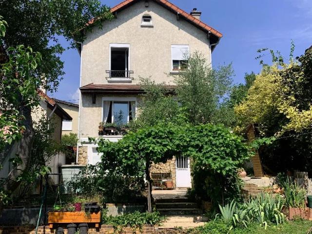 GAGNY ' PLATEAU ' Lim Le Raincy