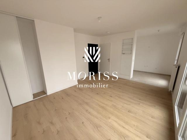 GAGNY – STUDIO EN LOCATION NUE de 27m2 + 24m2 DE TERRASSE