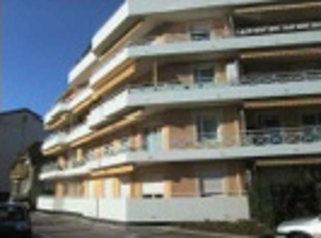 Gaillard Location Parking / Garage 74