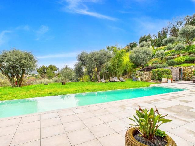 Gairaut, superbe villa contemporaine 300m² Nice