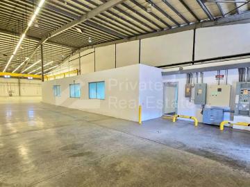 Galera en alquiler Milla 8 | espacios por USD 8500.00 en Milla 8