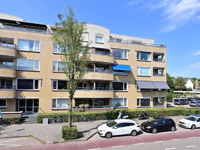 Galerijflat appartement te huur in Bussum