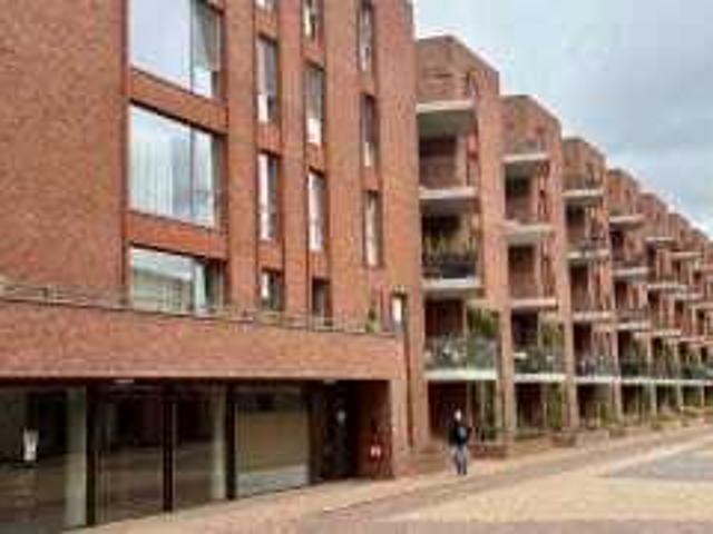 Galerijflat open portiek te huur in Eindhoven