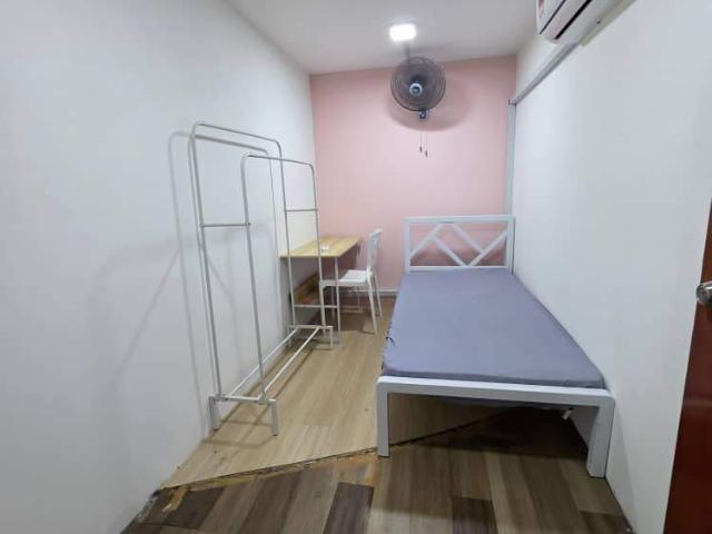 Gallery ‍♀️‍➡️150m to LRT IOI Puchong Jaya | Female Room For Rent Limited Unit Left