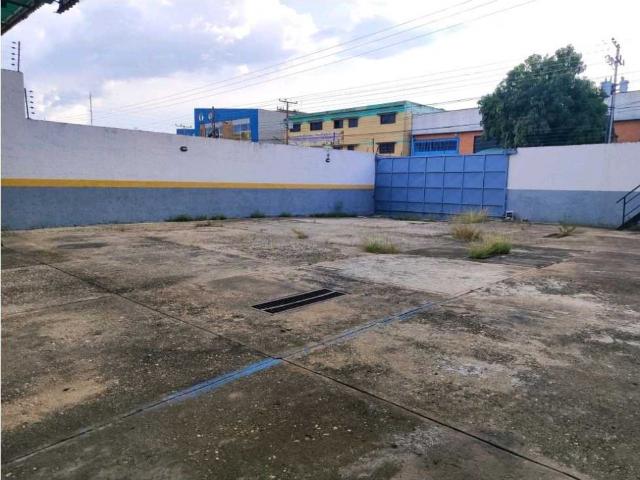 GALPON CON CAVA CUARTO EN VENTA EN LOS JARALES SAN DIEGO