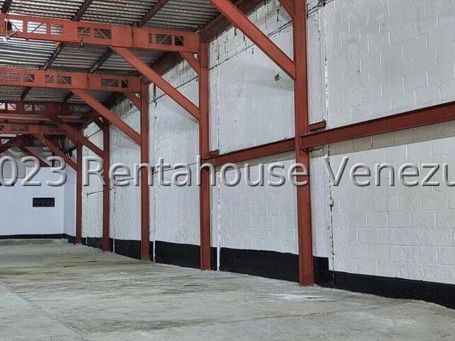 Galpon Deposito en Venta en La Yaguara, Caracas
