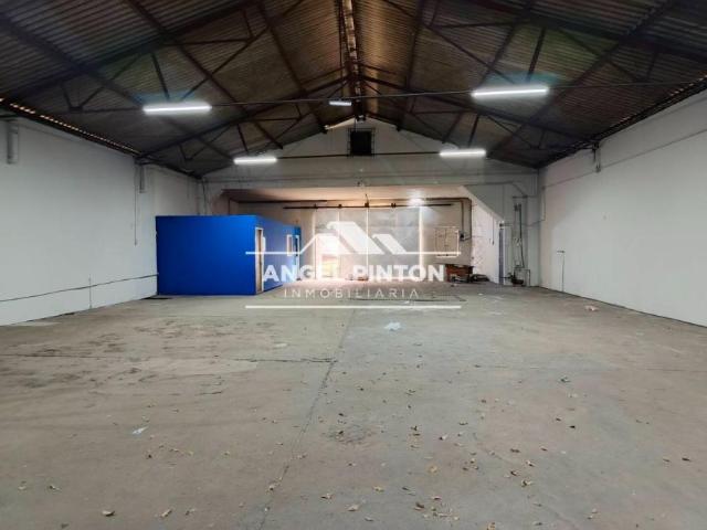 Galpon en Alquiler en Maracaibo CENTRO Zulia 350 m2. 2 hab