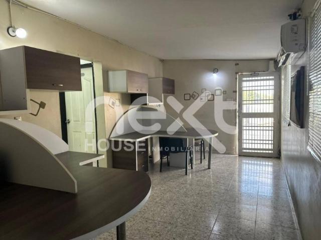 Galpon en Venta en Maracaibo Zulia 1000 m2. 3 hab