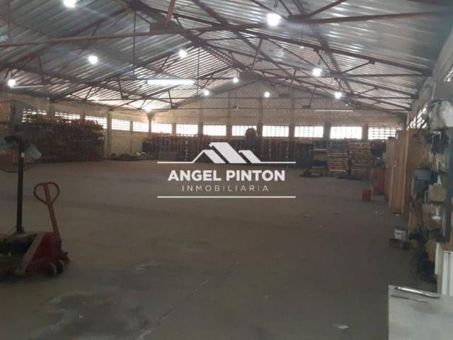 Galpon en Venta en Maracaibo Zulia 850 m2