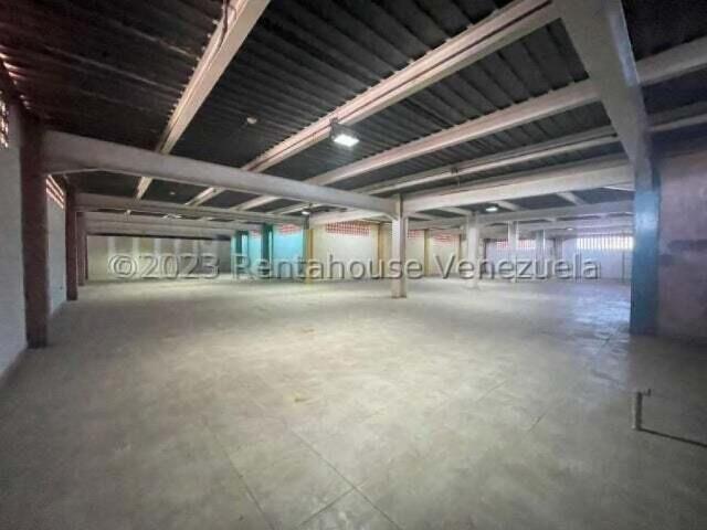 Galpon en Venta en Punto Fijo Falcón 600 m2. 1 hab