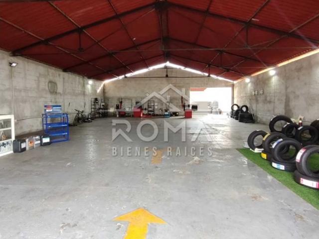 Galpón en Venta, ubicado en la Av. Bolivar