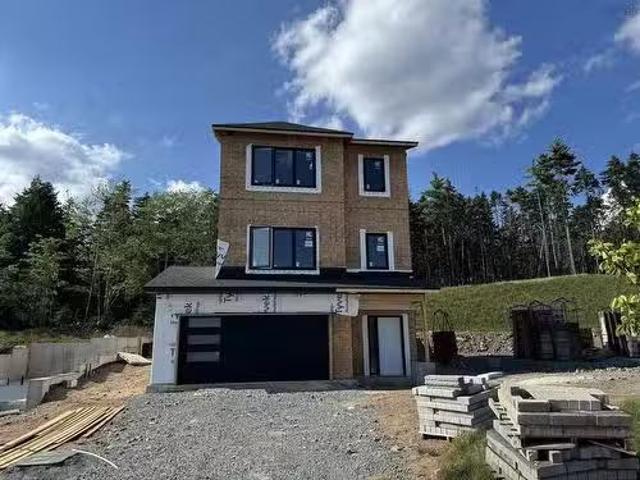Gar27 130 Garvey Court, West Bedford, NS, B4B 1L1 Luxury Hou.