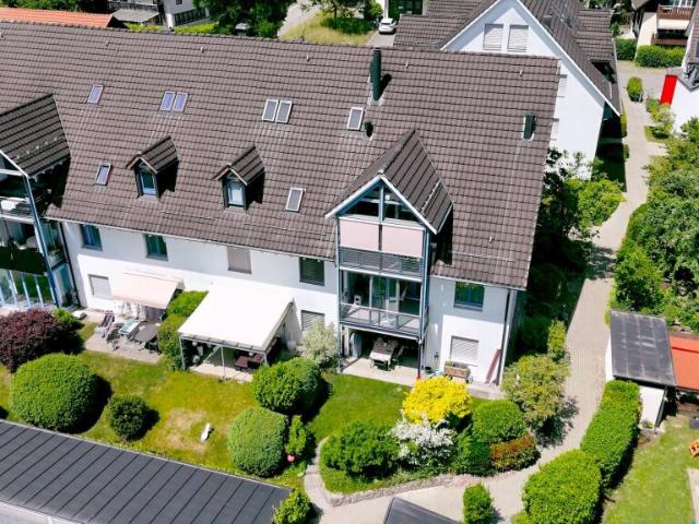 Gartenwohnung mit Wohlfühlcharakter in Volketswil