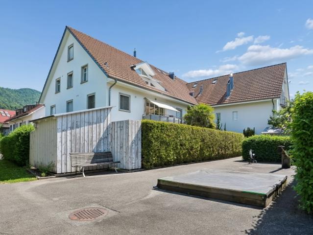 Gartenwohnung mit Einfamilienhausgefühl 260 m² Privatgarten