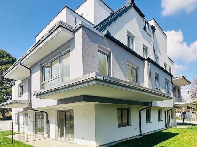 GARTENWOHNUNG IN PREMIUMLAGE 2 Zimmer 72,13 m² Eigengarten provisionsfrei