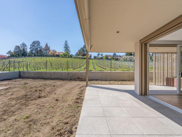Gartengeschoss mit 3,5 Zimmern, Terrasse und privatem Garten