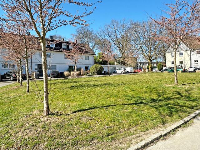 Gartenidyll mit Platz auf drei Wohnebenen in Grumme