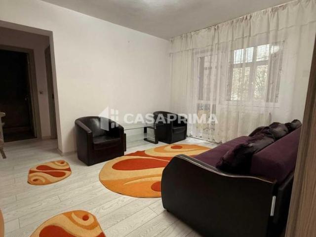 GARA ap. 2 camere, mobilat si utilat, et.2/4, semidecomandat, curat !
