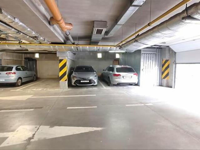 Garaż Konstancin Jeziorna