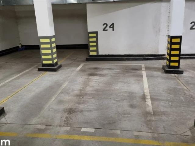 Garaż lokal na sprzedaż