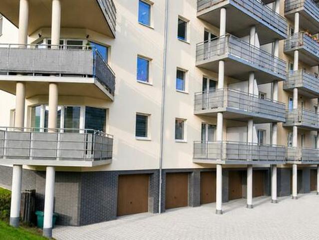 Garaż ul. Sosnkowskiego 45 59, Pl. J. Pawła II