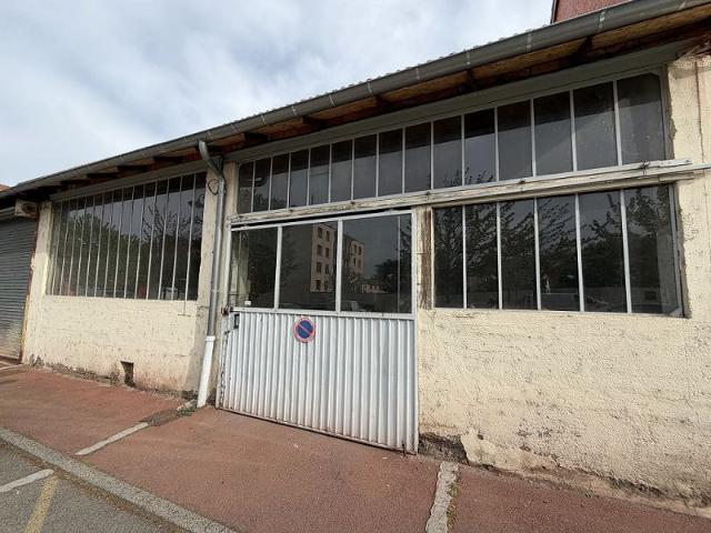 Garage 110m ²