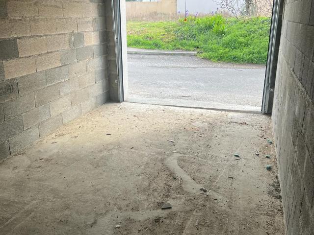 GARAGE 15 M2 ST GERVASY