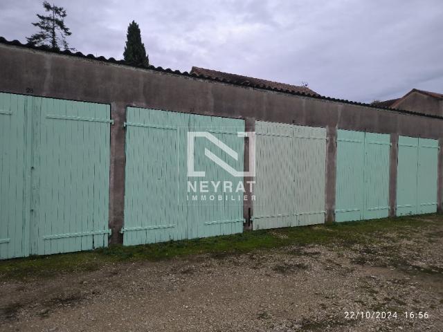 GARAGE 19 RUE PIERRE BRIDET