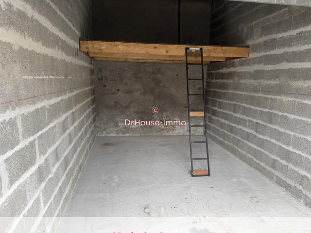 GARAGE 19M2 ET MEZZANINE