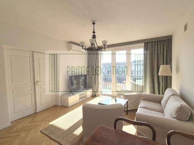 Garage / 2 bedrooms / sunny and cosy ul. Foksal, Warszawa, Śródmieście