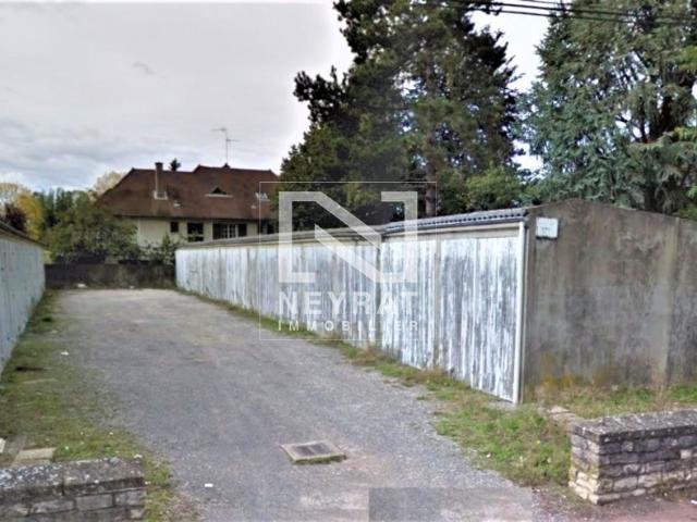 GARAGE 2 ROUTE DE DEMIGNY CHAMPFORGEUIL