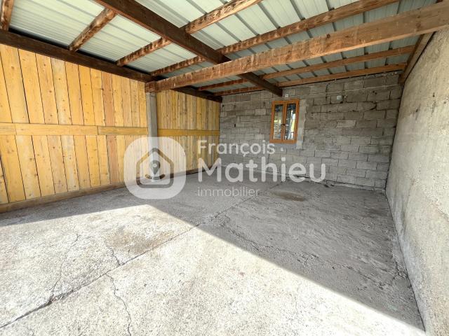 garage 30 m2 Les Echets