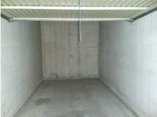GARAGE 69008