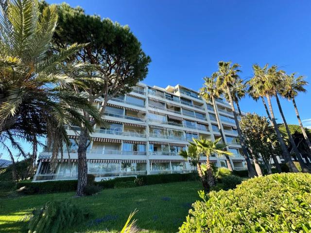 GARAGE CANNES MIDI
