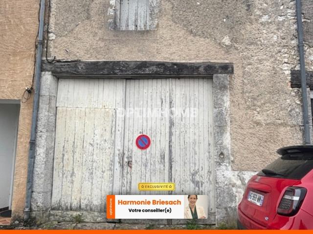 Garage à fort potentiel au coeur de Castillonès