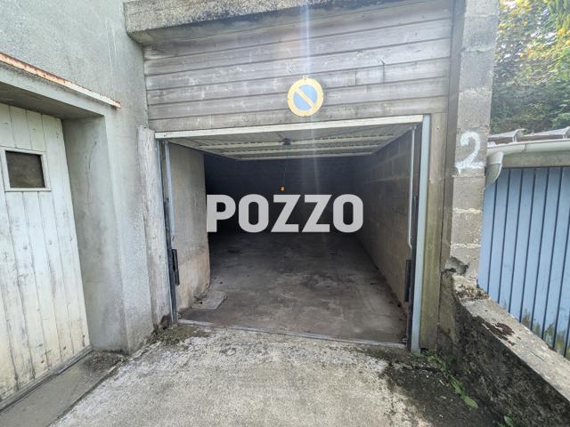 GARAGE A LOUER