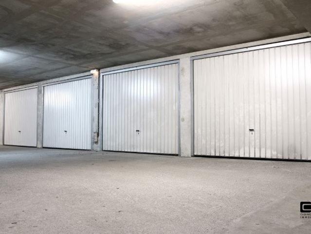 GARAGE à louer 75€ CC LYON 3