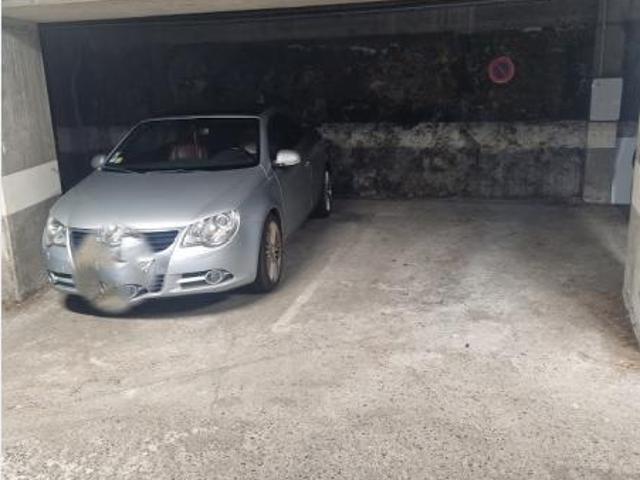 Garage à louer 120 €