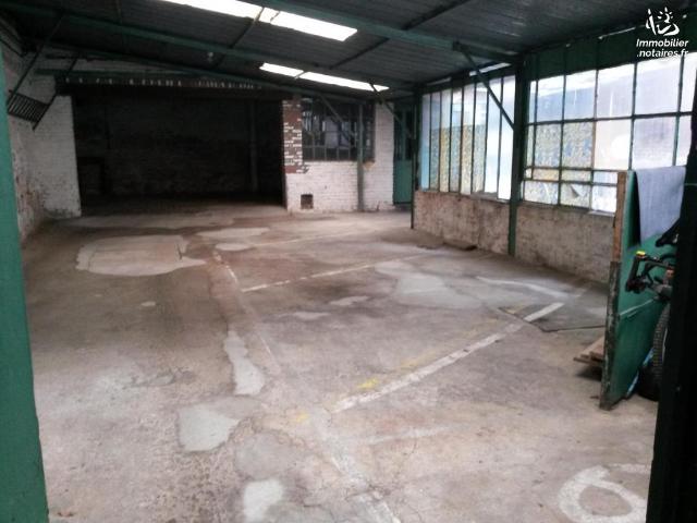 Garage à louer à Arras, Hauts de France, €