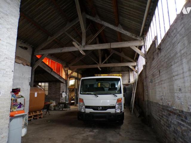 Garage à louer à Gamaches, Hauts de France, €