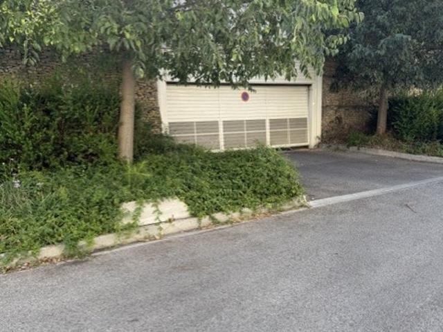 GARAGE A LOUER LA CIOTAT RESIDENCE MAJIS