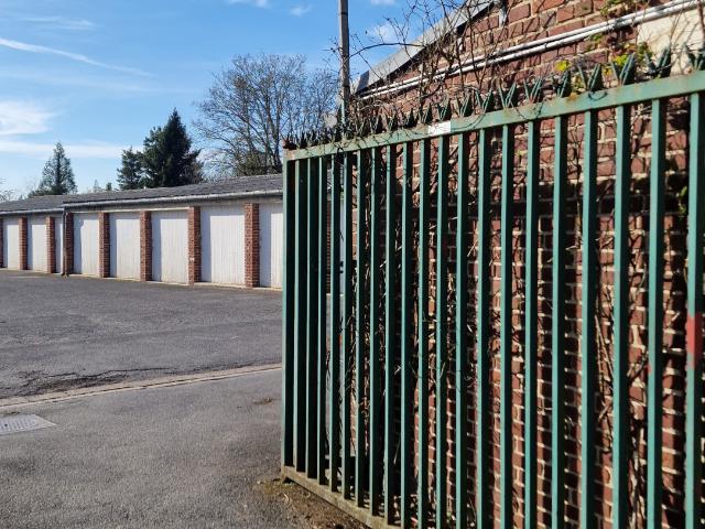 GARAGE A L'UNITE / EN LOT OU ENSEMBLE COMPLET