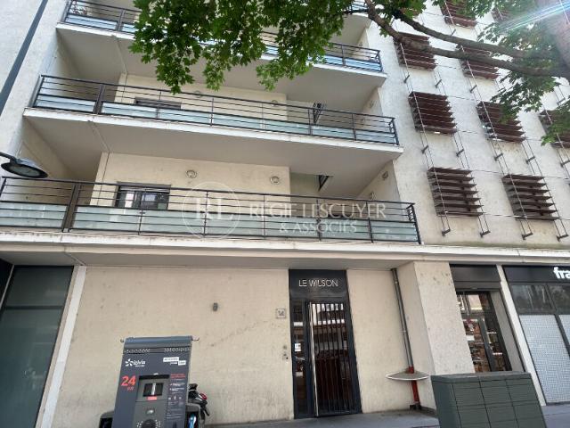 GARAGE Av PIATON VILLEURBANNE