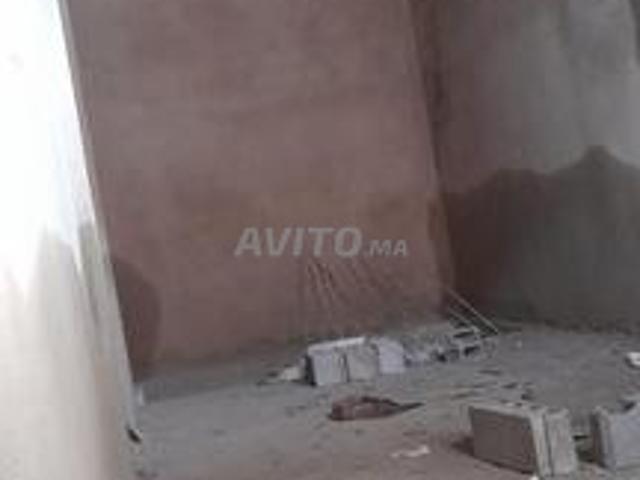 Garage avec la cave كراج مع لكاف للبيع